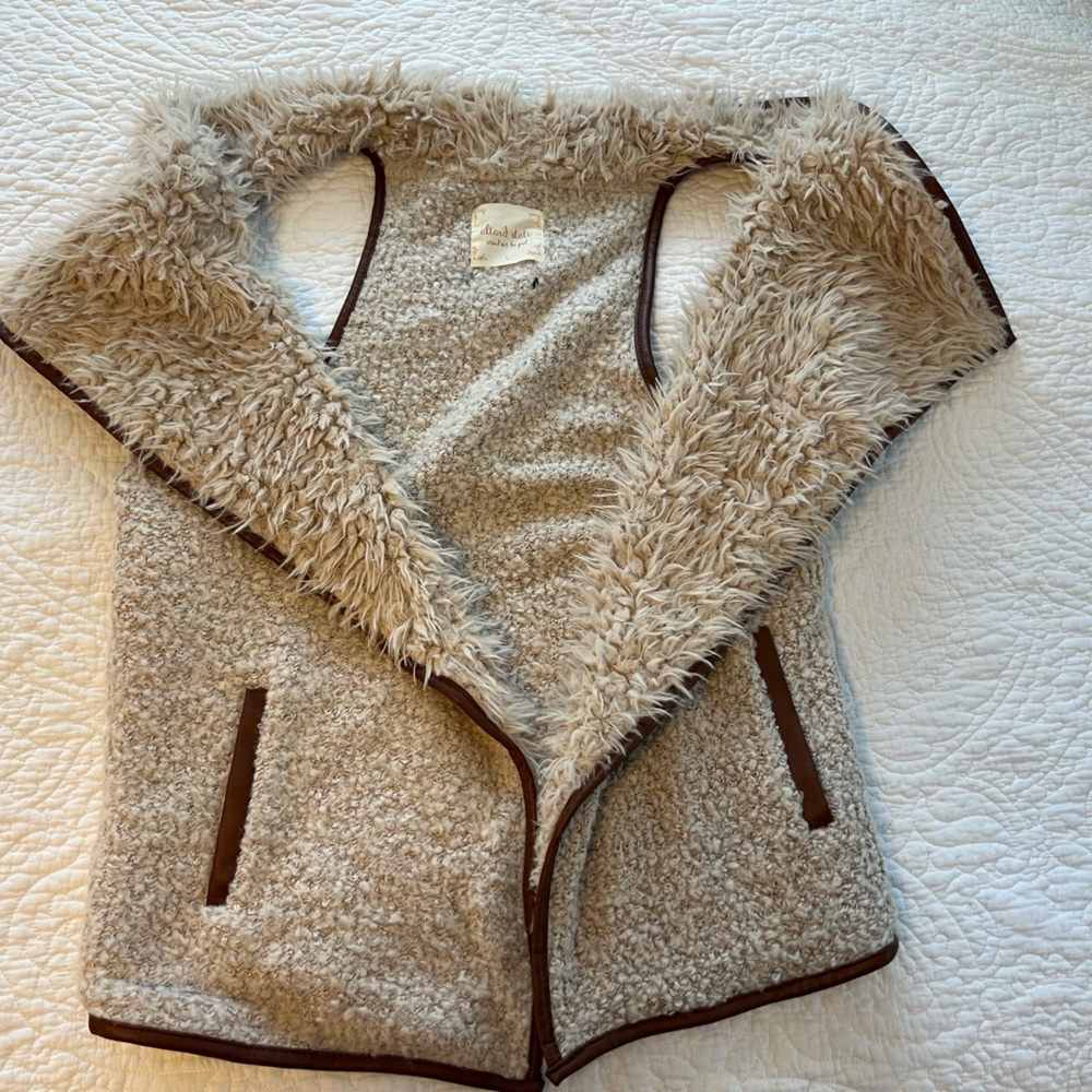 Altar’d State Sherpa Vest